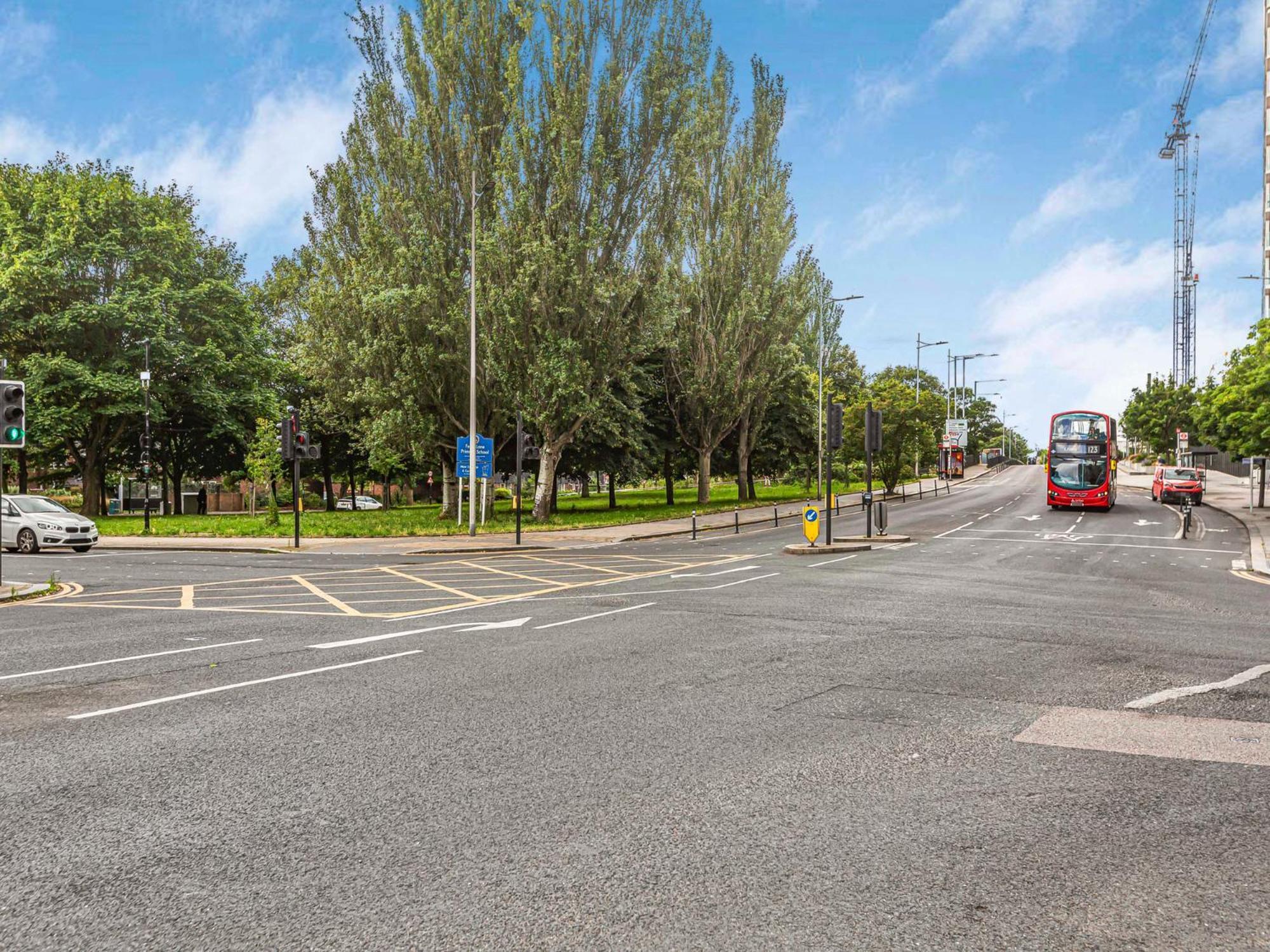 Pass The Keys Modern Tottenham Hale Apartment Perfect For Leisure ロンドン エクステリア 写真